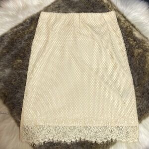 #0076 Max Edition Off White Lace Overlay Midi Skirt-S